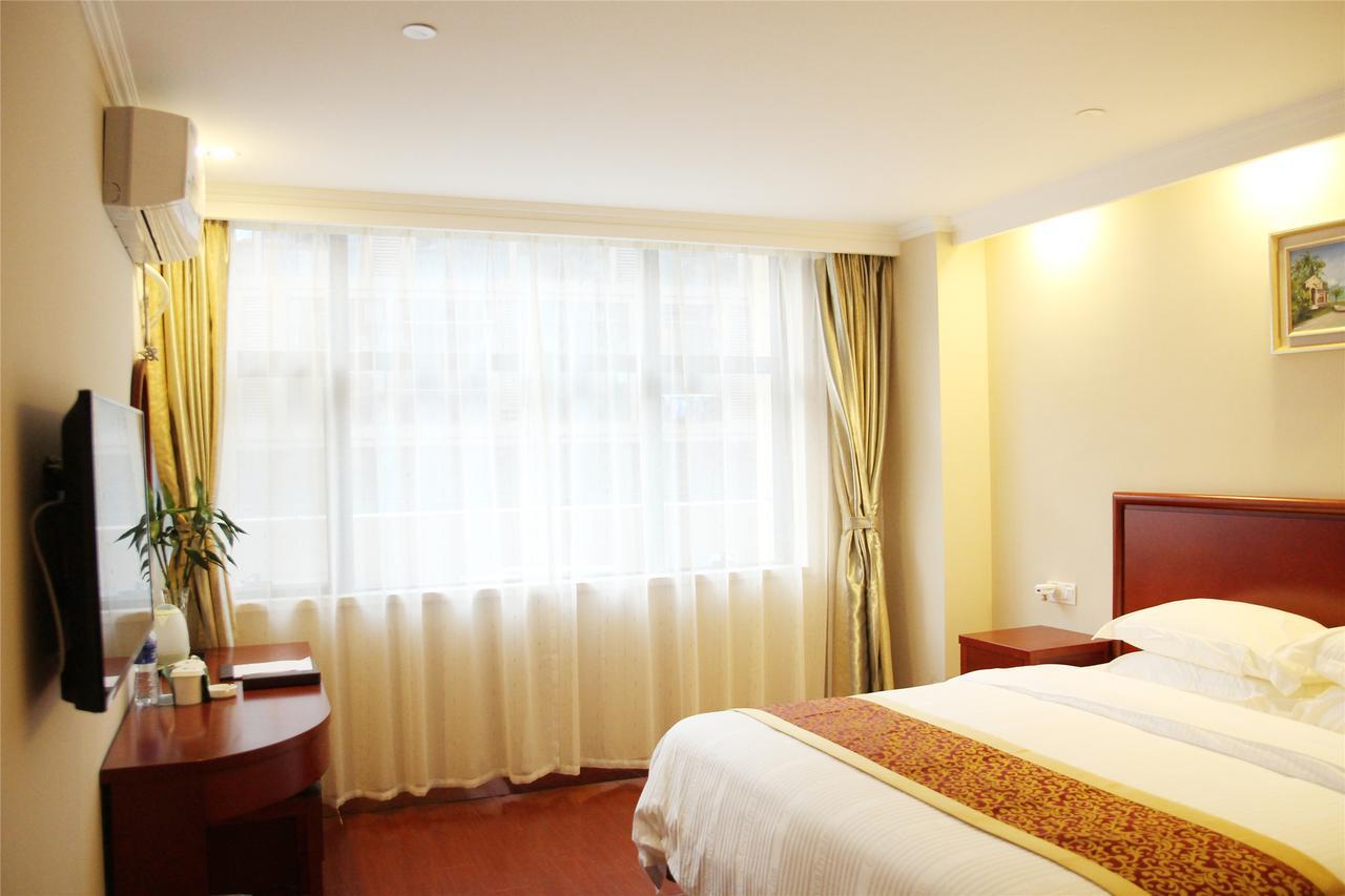 Greentree Inn Jiangsu Taizhou Taixing East Guoqing Road Rt-Mart Business Hotel Taizhou (Jiangsu) Exterior foto
